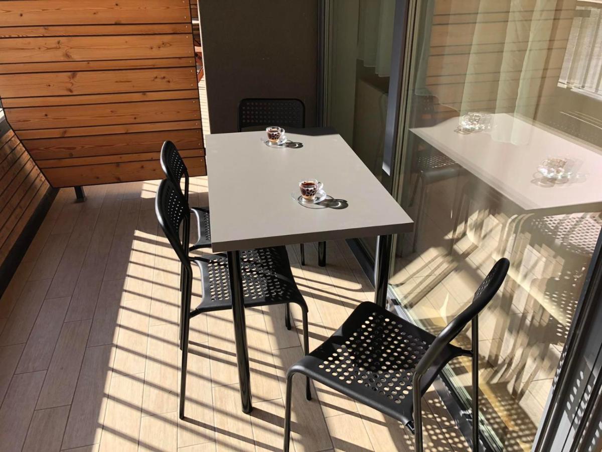 Apartma Runi Pod Zlato Lisico Pekre Eksteriør bilde