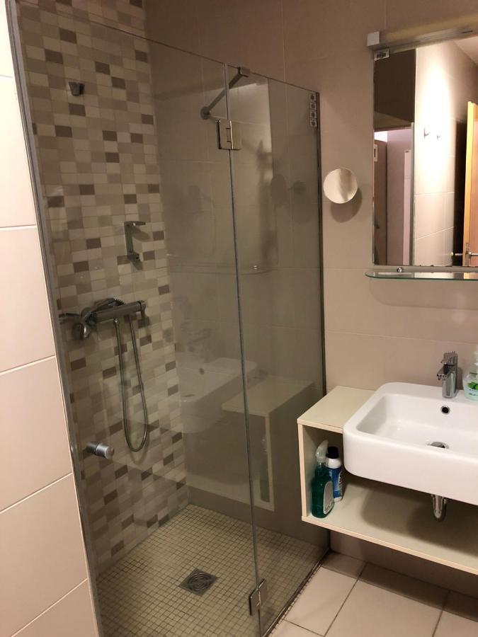 Apartma Runi Pod Zlato Lisico Pekre Eksteriør bilde